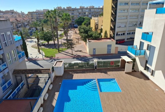 Apartamento / Piso - Venta - Torrevieja -
                Torrevieja