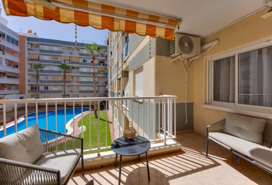 Apartamento / Piso - Venta - Torrevieja -
                Torrevieja