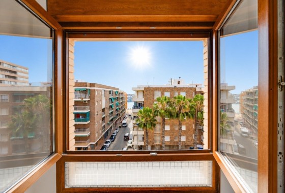 Apartamento / Piso - Venta - Torrevieja - Torrevieja