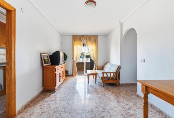 Apartement Flat - Herverkoop -
        Torrevieja - C1J-22143
