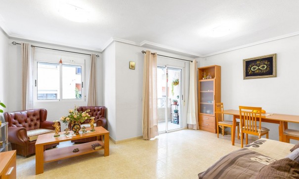 Apartement Flat - Herverkoop - Torrevieja - Centro