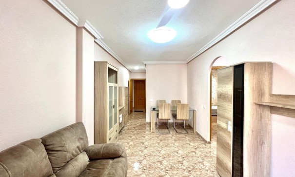 Apartement Flat - Herverkoop - Torrevieja - Estacion de autobuses
