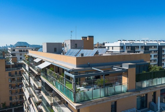 Apartment / Flat - Resale - Alicante - Villamartín