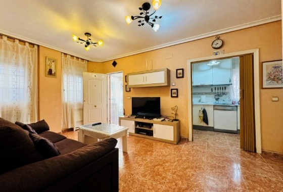 Apartment / Flat - Resale - La Mata - La Mata