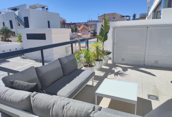 Apartment / Flat - Resale - Pilar de la Horadada -
                El Mojón
