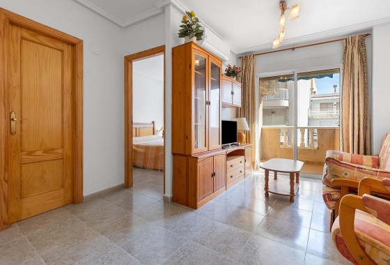 Apartment / Flat - Resale - Torrevieja - Centro