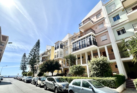 Apartment / Flat - Resale - Torrevieja -
                Costa Blanca