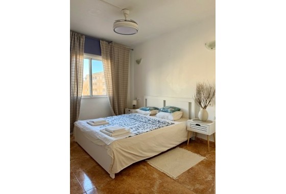 Apartment / Flat - Resale - Torrevieja - El molino
