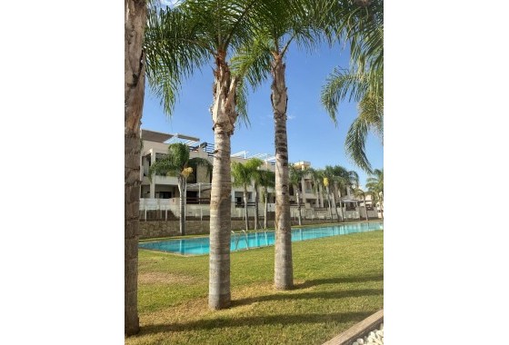 Apartment / Flat - Resale - Torrevieja -
                Los Balcones