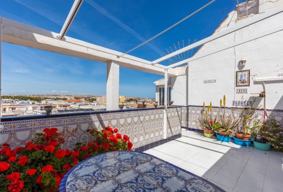 Apartment / Flat - Resale - Torrevieja - Playa del Cura