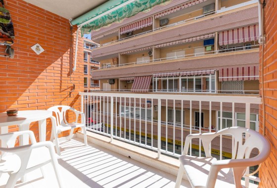 Apartment / Flat - Resale - Torrevieja -
                Playa del Cura