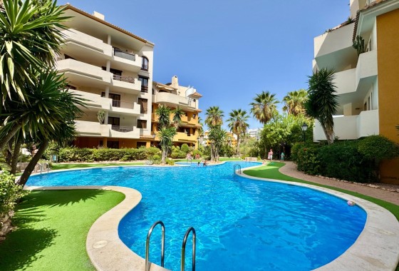 Apartment / Flat - Resale - Torrevieja -
                Punta Prima