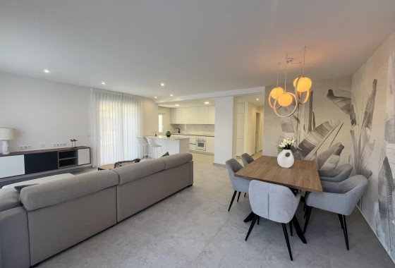 Apartment / Flat - Resale - Torrevieja -
                Torreblanca