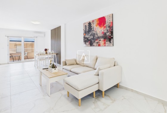 Apartment / Flat - Resale - Torrevieja - Torrevieja Centro