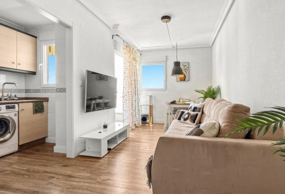 Apartment / Flat - Resale - Torrevieja - Torrevieja