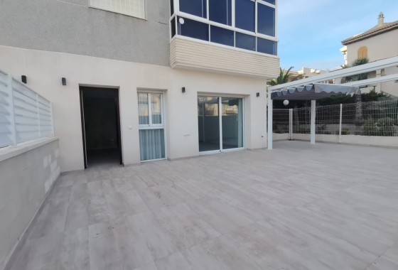 Apartment / Flat - Resale - Torrevieja -
                Torrevieja