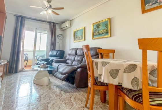 Apartment / Flat - Resale - Torrevieja - Torrevieja