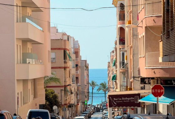 Apartment / Flat - Resale - Torrevieja -
                Torrevieja