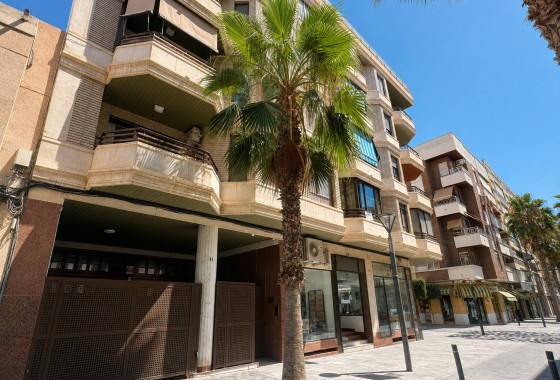 Apartment / Flat - Resale - Torrevieja - Torrevieja