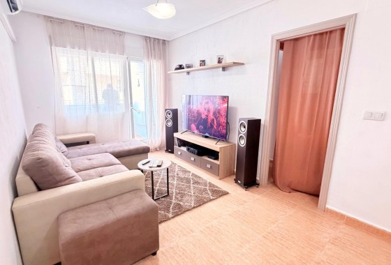 Apartment / Flat - Resale - Torrevieja - Torrevieja