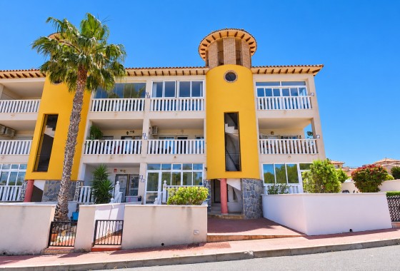 Apartment / Flat - Resale - Villamartín - Villamartín