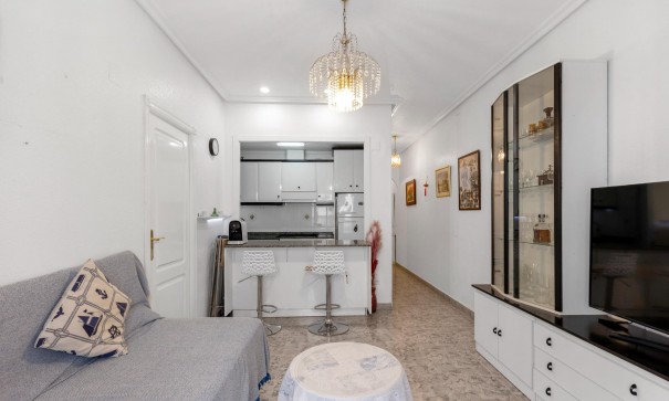 Apartment Flat - Sale - Torrevieja - Centro - Muelle Pesquero