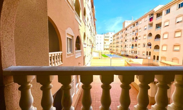 Apartment Flat - Sale - Torrevieja - Estacion de autobuses