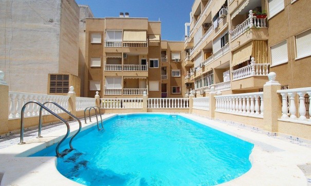 Apartment Flat - Sale - Torrevieja - Playa del Cura