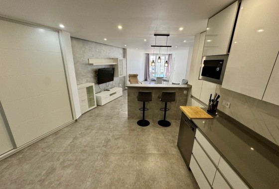 Apartment Flat - Sale - Torrevieja - Puerto Deportivo