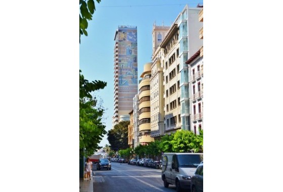 Appartement / Flat - Herverkoop - Alicante - Alicante