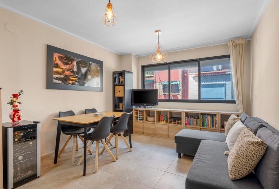 Appartement / Flat - Herverkoop - Alicante - Carolinas Bajas