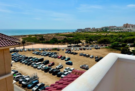 Appartement / Flat - Herverkoop - La Mata -
                La Mata