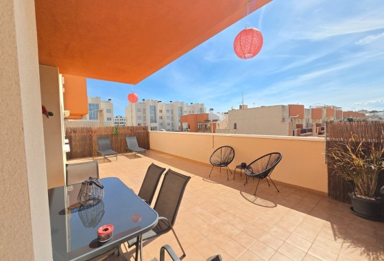 Appartement / Flat - Herverkoop - Orihuela Costa - Villamartín *