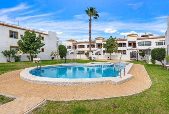 Appartement / Flat - Herverkoop - Orihuela -
                Entre Naranjos - Vistabella Golf