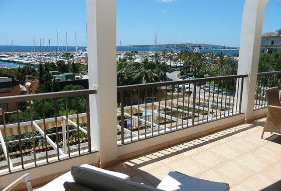 Appartement / Flat - Herverkoop - Portals Nous - Calvià