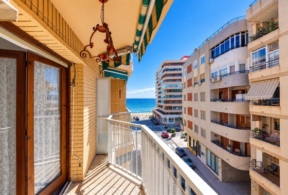 Appartement / Flat - Herverkoop - Torrevieja -
                Acequion