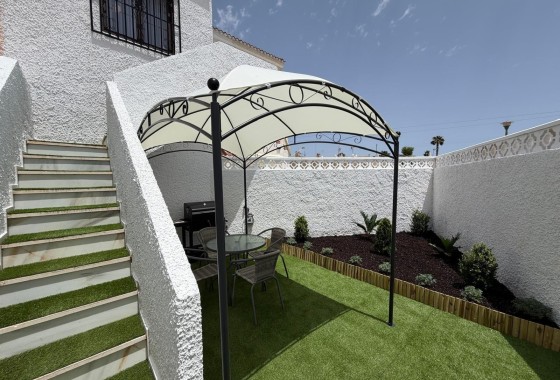 Appartement / Flat - Herverkoop - Torrevieja -
                El Limonar