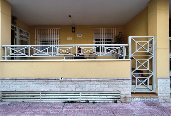 Appartement / Flat - Herverkoop - Torrevieja - Estacion de autobuses