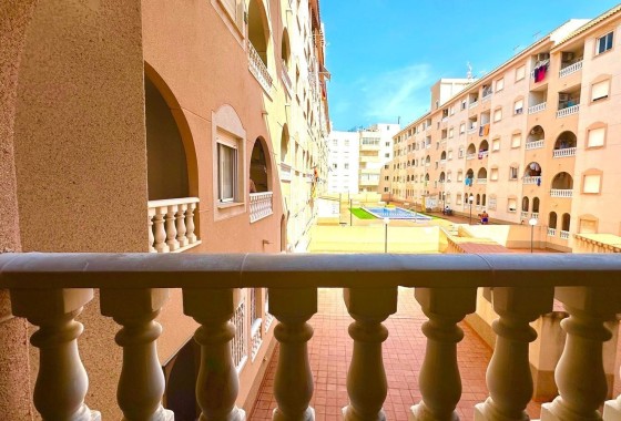 Appartement / Flat - Herverkoop - Torrevieja - Estacion de autobuses