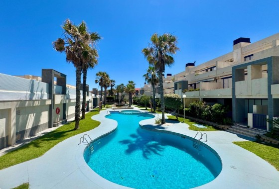 Appartement / Flat - Herverkoop - Torrevieja - La Mata