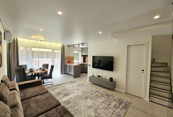 Appartement / Flat - Herverkoop - Torrevieja - La Mata