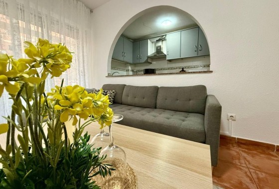 Appartement / Flat - Herverkoop - Torrevieja - Playa del Cura