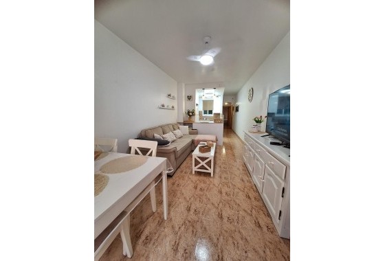 Appartement / Flat - Herverkoop - Torrevieja -
                Playa del Cura