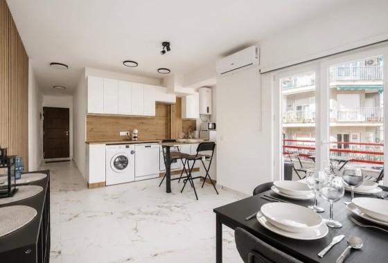 Appartement / Flat - Herverkoop - Torrevieja - Playa del Cura