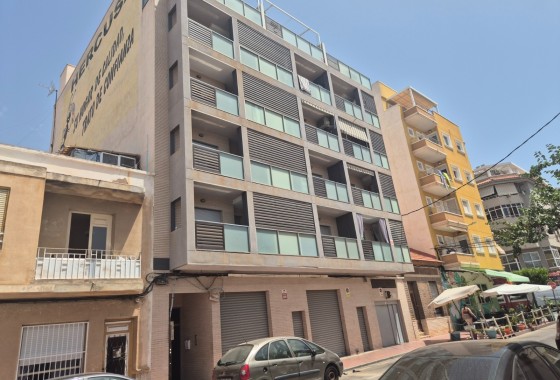 Appartement / Flat - Herverkoop - Torrevieja -
                Puerto Deportivo Marina Salinas