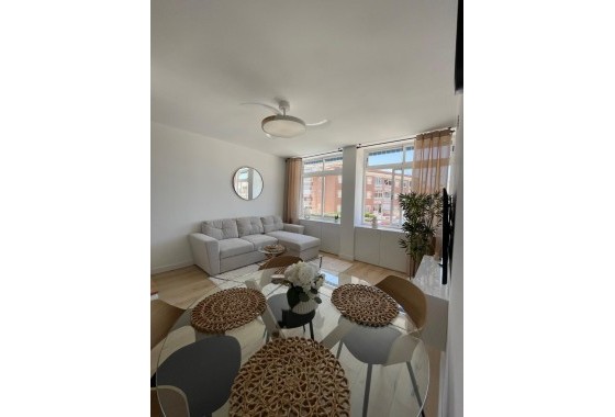 Appartement / Flat - Herverkoop - Torrevieja -
                Torreblanca