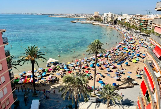 Appartement / Flat - Herverkoop - Torrevieja -
                Torrevieja