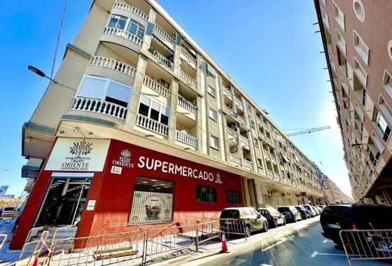 Appartement / Flat - Herverkoop - Torrevieja - Torrevieja