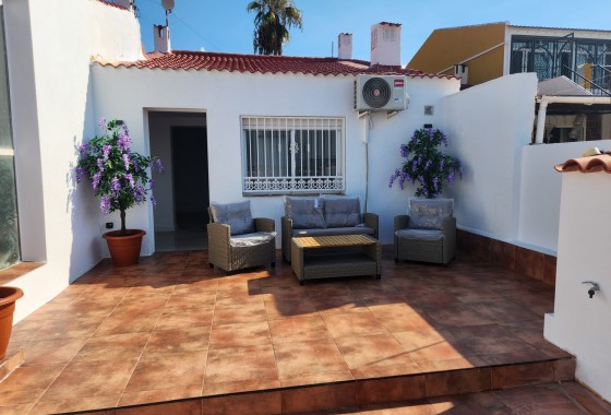 Appartement / Flat - Herverkoop - Urbanización La Torreta -
                Urbanización La Torreta