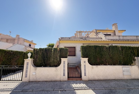 Appartement / Flat - Herverkoop - Villamartín - Villamartín